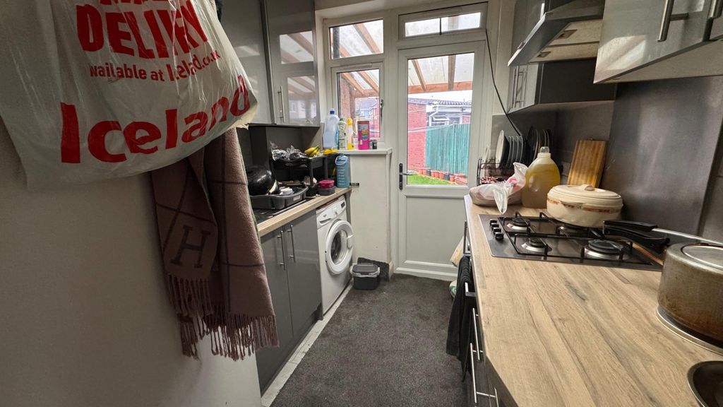 Property photo 3 of 10 Gallery