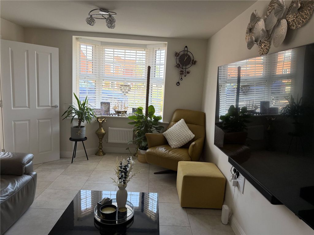 Property photo 2 of 14 Picture No. 04