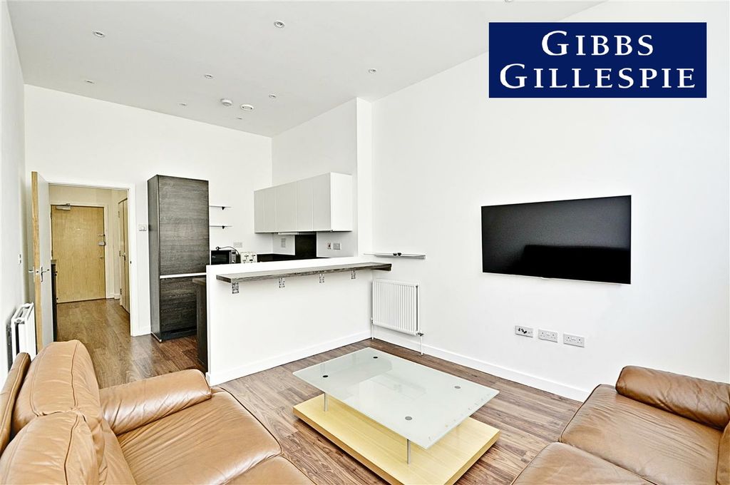 Property photo 1 of 7 1