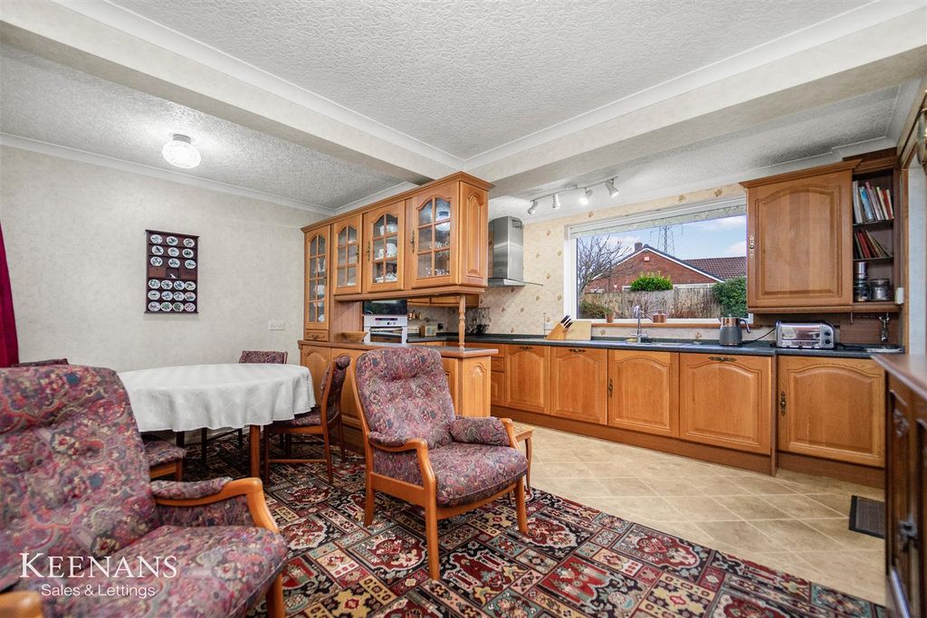 Property photo 2 of 44 2.Jpg