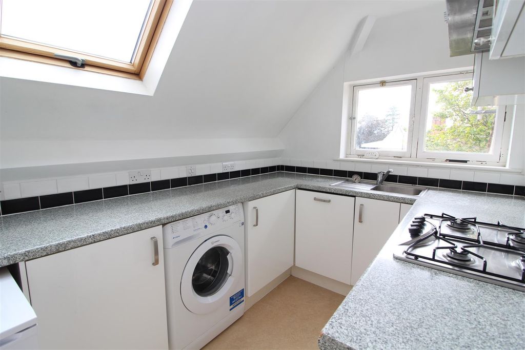 Property photo 3 of 10 Img_8312.Jpg