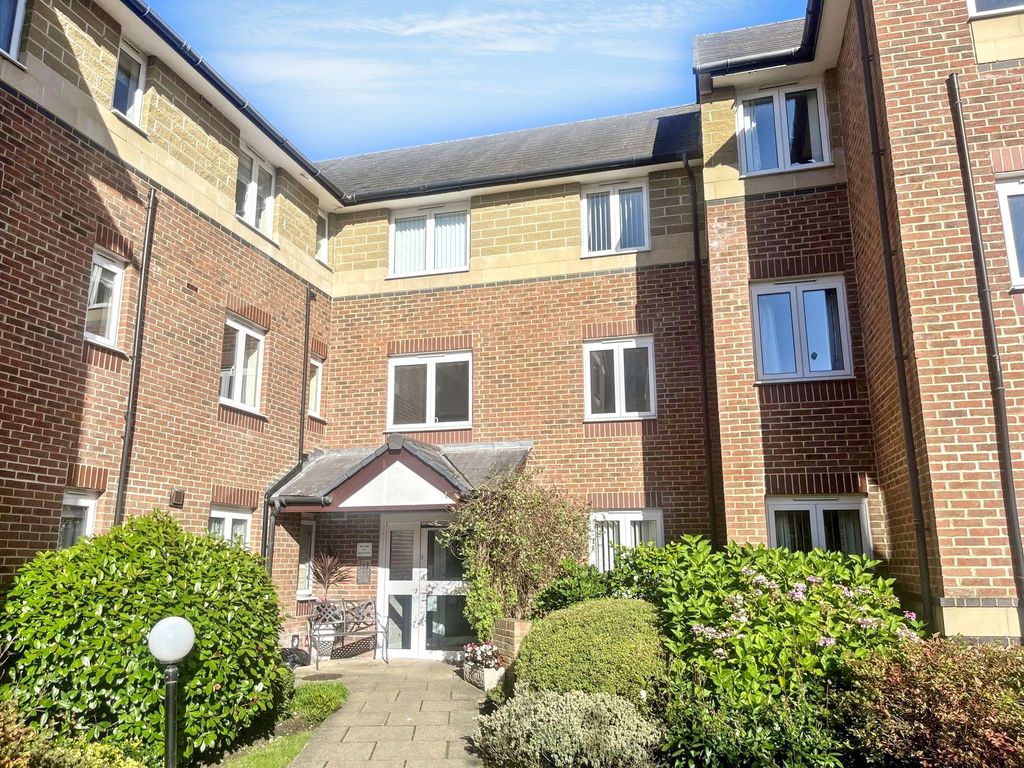 Property photo 1 of 7