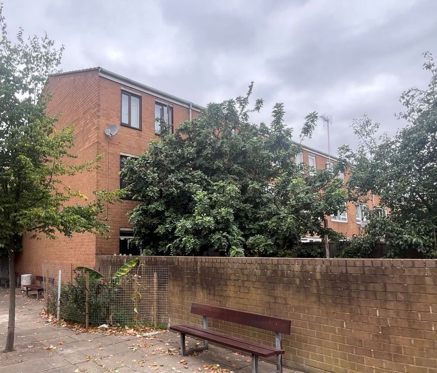 Property photo 2 of 13