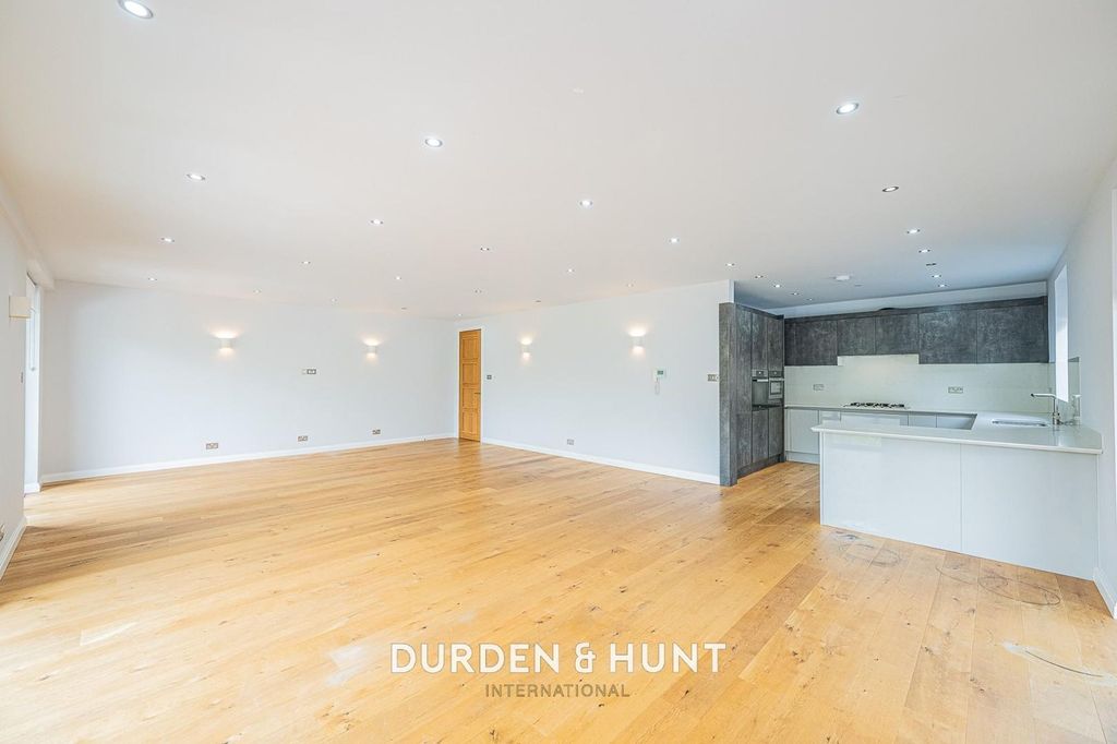 Property photo 3 of 28 Eden-13.Jpg