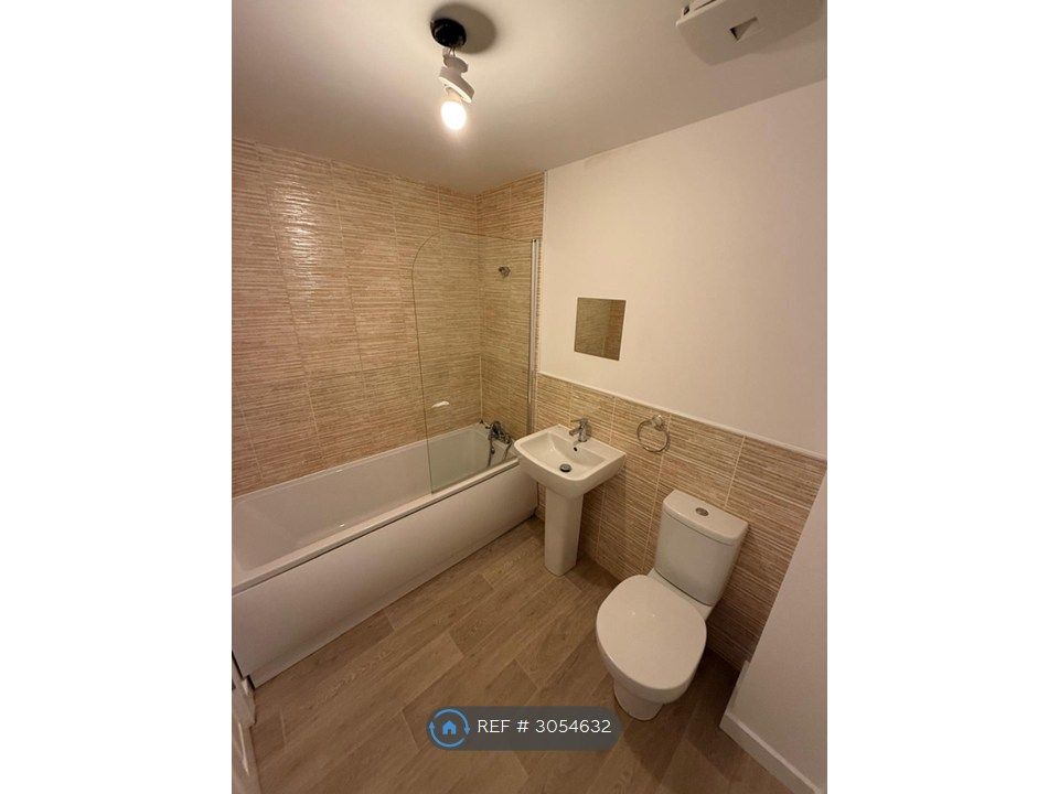 Property photo 3 of 3