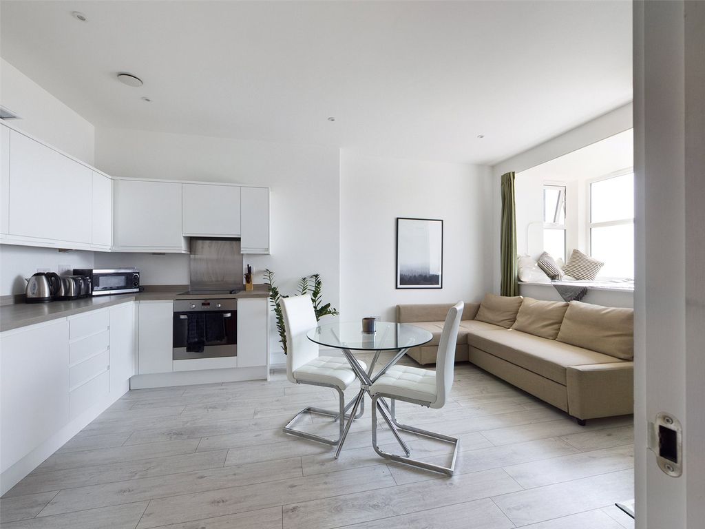 Property photo 2 of 6 Picture No. 02