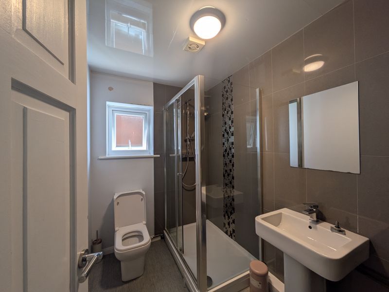 Property photo 2 of 11 Photo 3