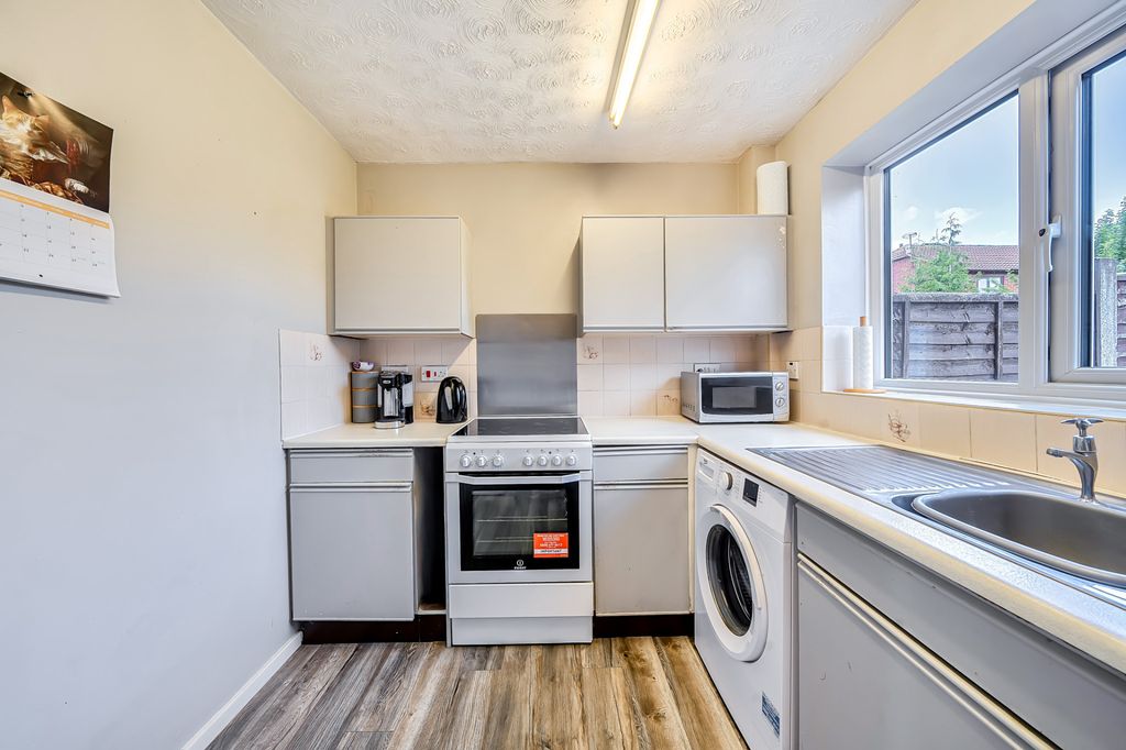 Property photo 2 of 15