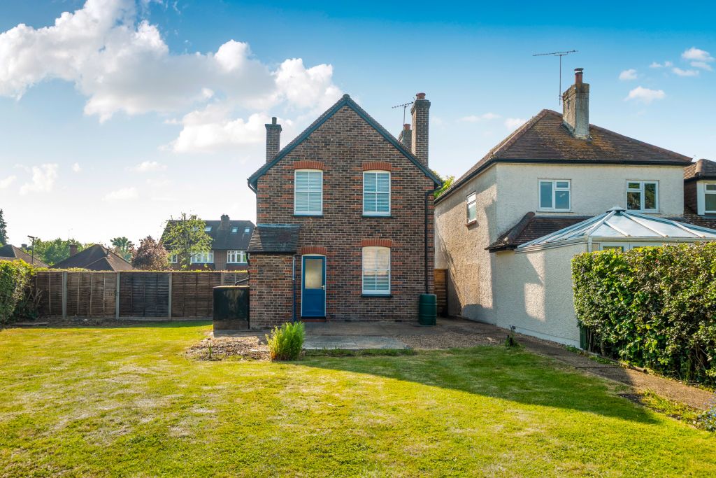 Property photo 3 of 15