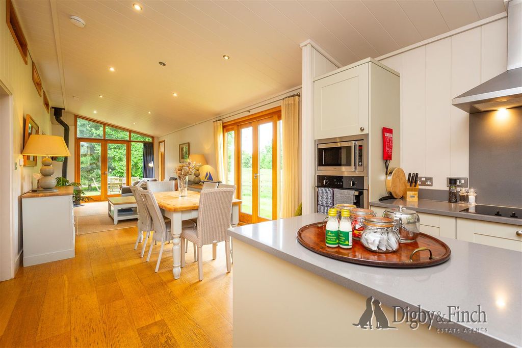 Property photo 2 of 26 The Hambleton, The Avenue, Exton, Rutland Retreats