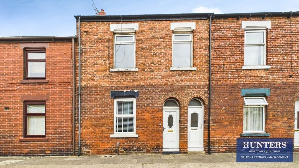 Property photo 1 of 13 External