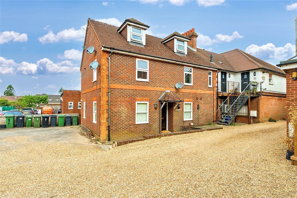 Property photo 1 of 13 Picture No. 23