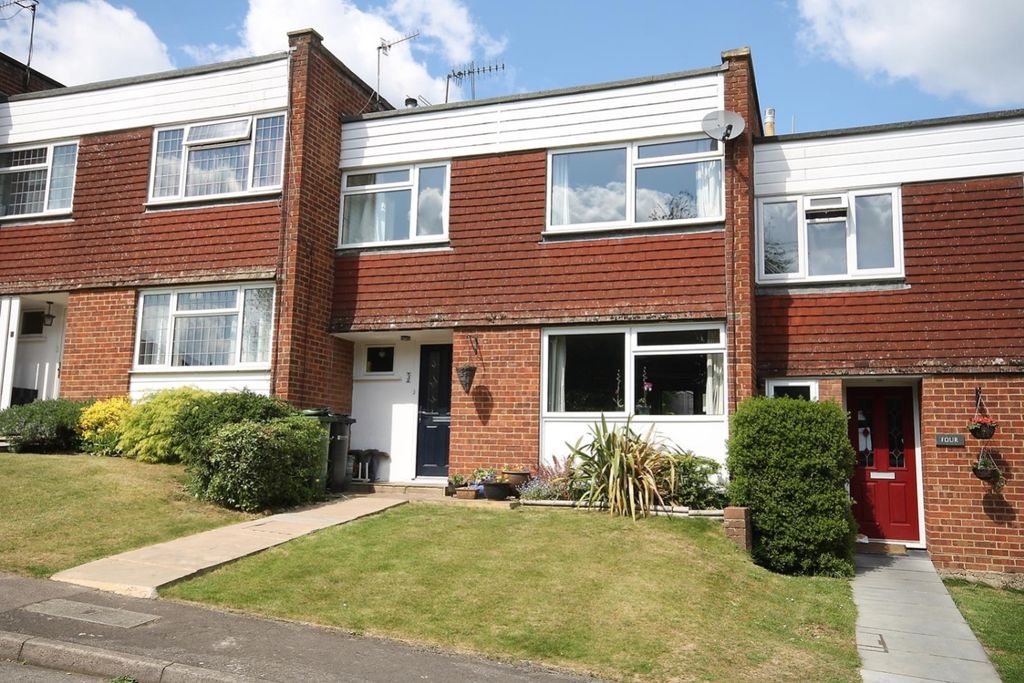 Property photo 1 of 12 01Front