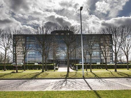 Property photo 1 of 9 Stockley Park, 6-9, The Square, Heathrow Ub11