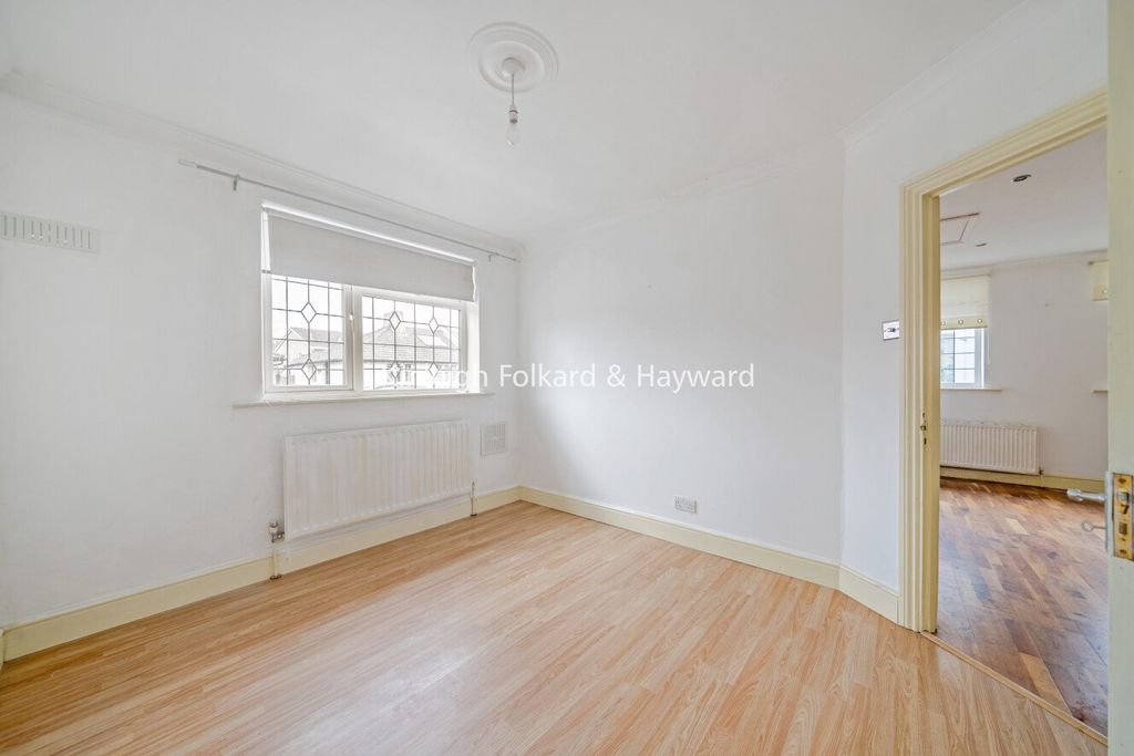 Property photo 3 of 20 Picture No. 03