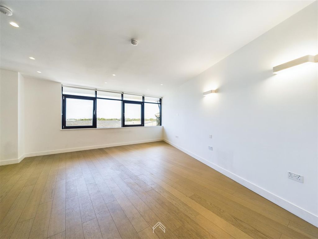 Property photo 1 of 8 2.Jpg