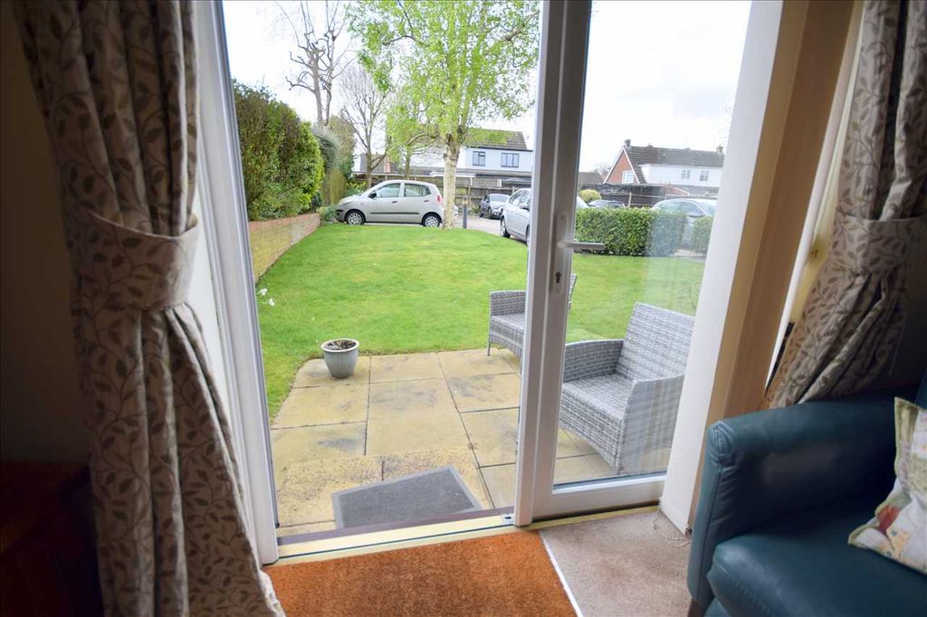 Property photo 2 of 14