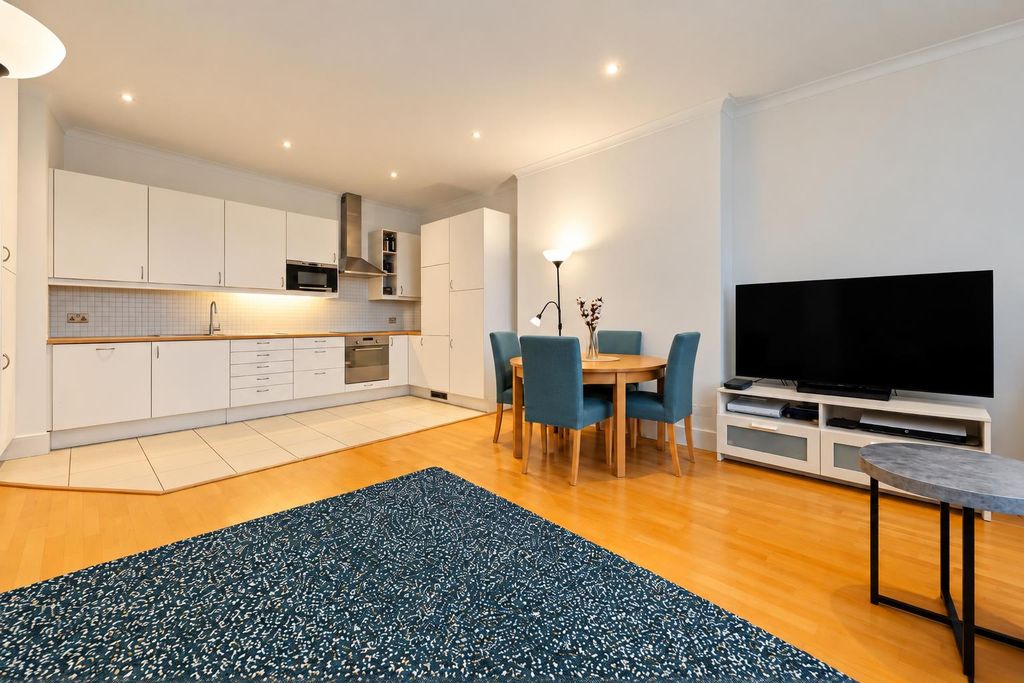 Property photo 3 of 11 3.Jpg