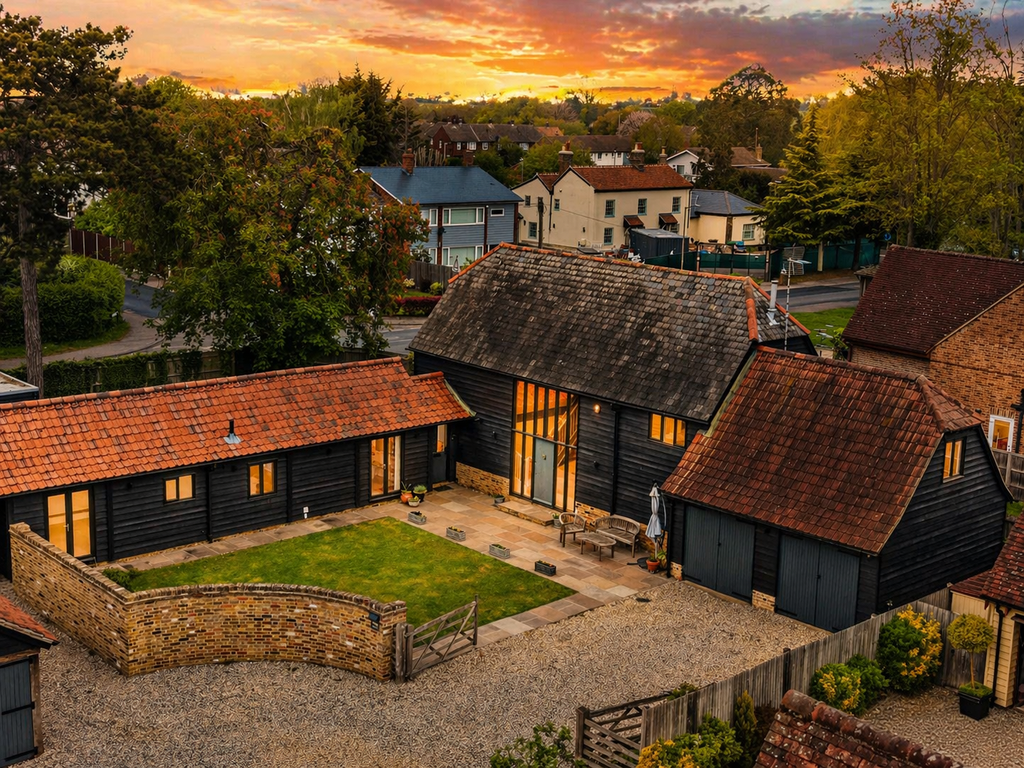 Property photo 1 of 47