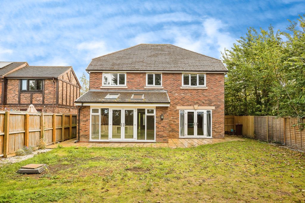 Property photo 2 of 15