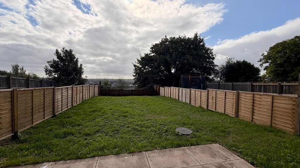 Property photo 1 of 9 Picture No. 01