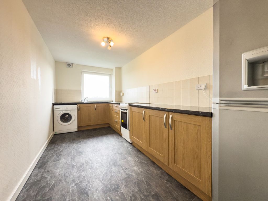 Property photo 2 of 12 4522135