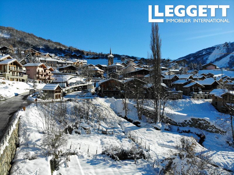 Property photo 2 of 10