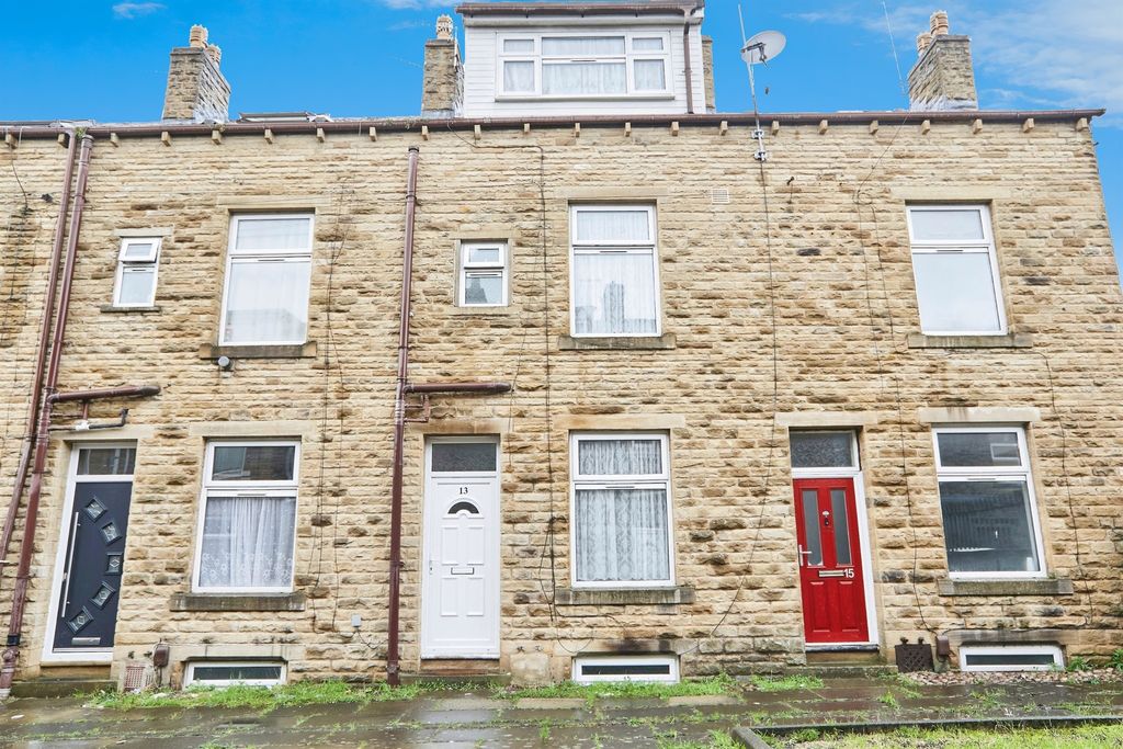 Property photo 1 of 15