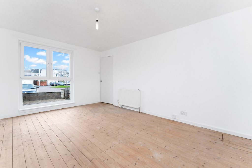 Property photo 3 of 13 Property Image 3