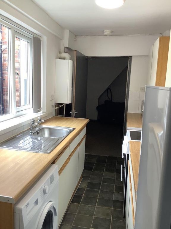 Property photo 2 of 11 9494366.Jpg