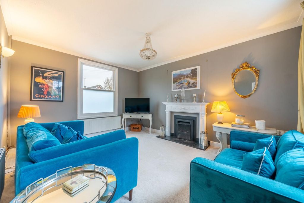 Property photo 2 of 15 Living Room