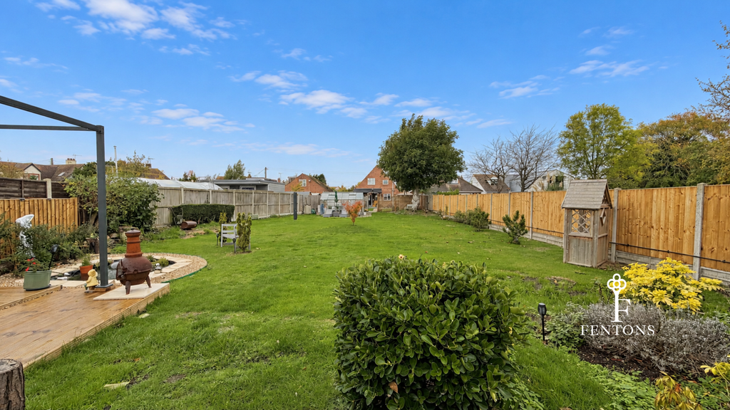 Property photo 2 of 25 Rear Garden