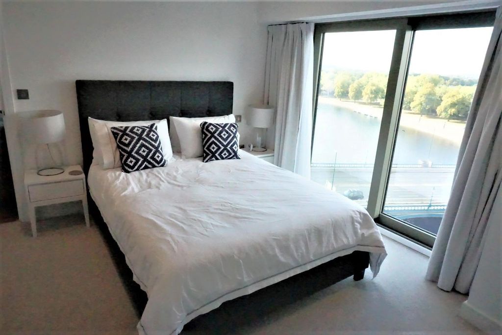 Additional image 5 of 2 bed flat for saleThe Waterside Apartments, Pavilion Road, West Bridgford NG2