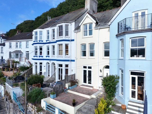 Property photo 1 of 22 Front