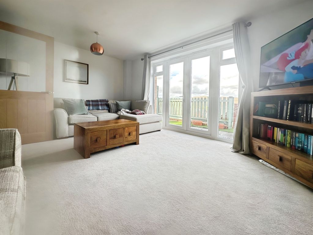 Property photo 2 of 11