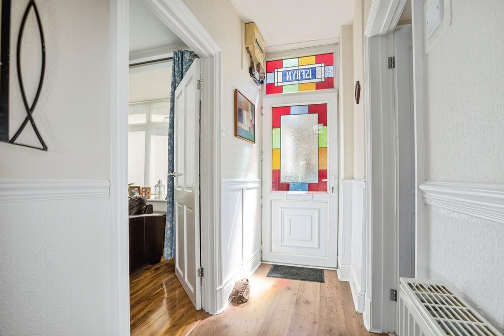 Property photo 3 of 26 Pbox-Img.Jpg