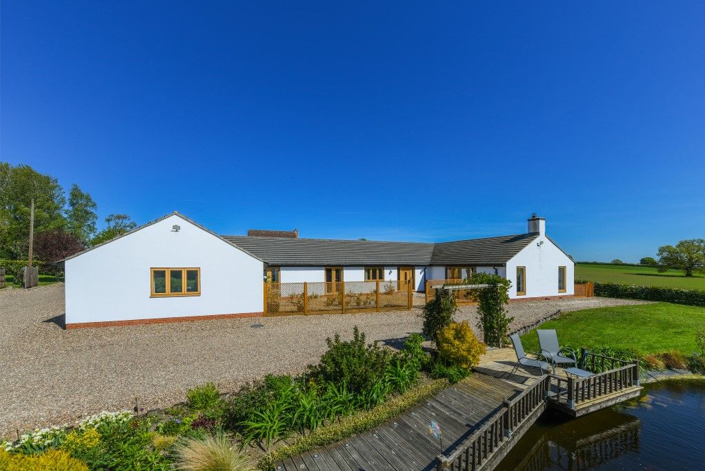 Property photo 1 of 31