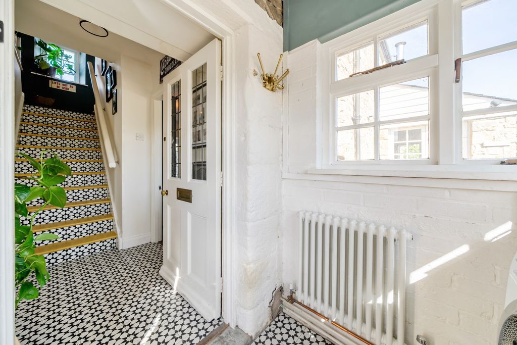 Property photo 2 of 17 South Cottage Hallway
