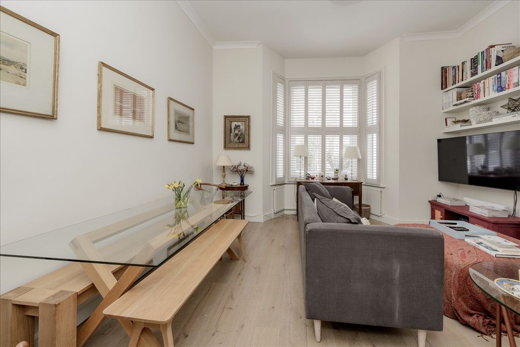 Property photo 1 of 8 Main Picture