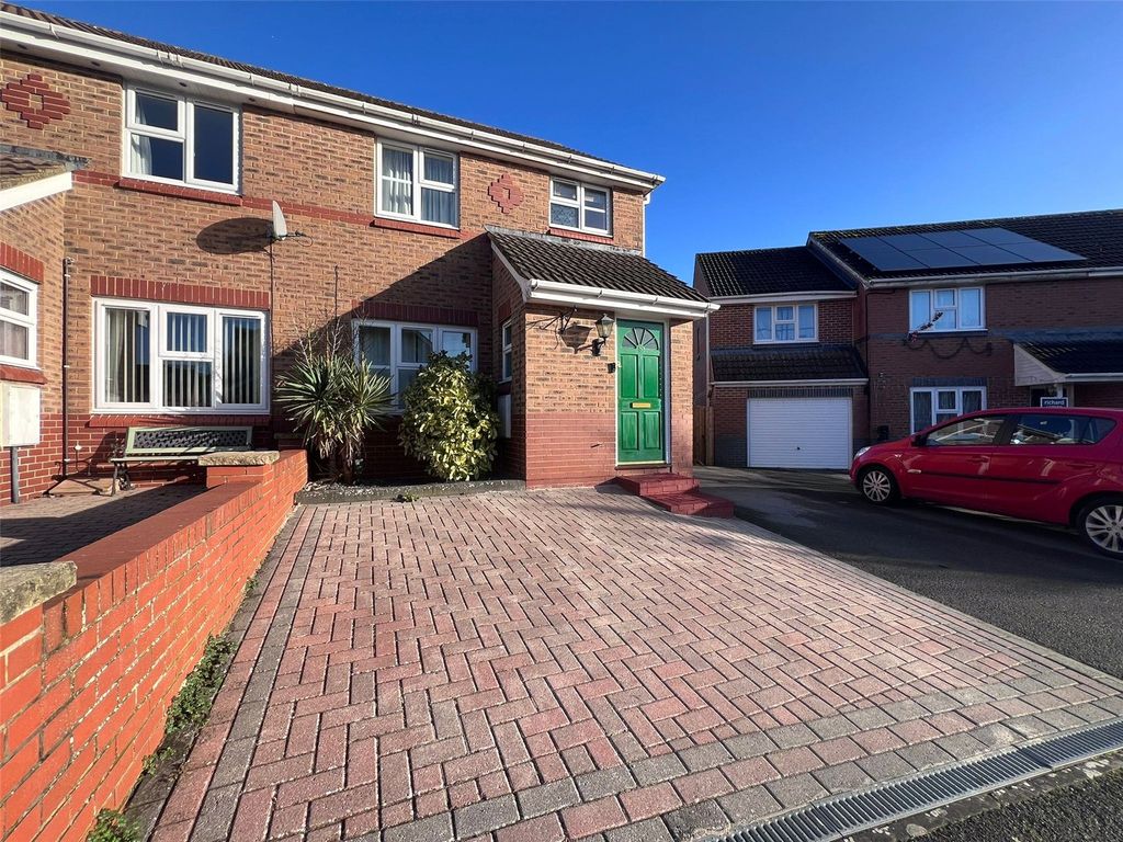 Property photo 2 of 14 Picture No. 08