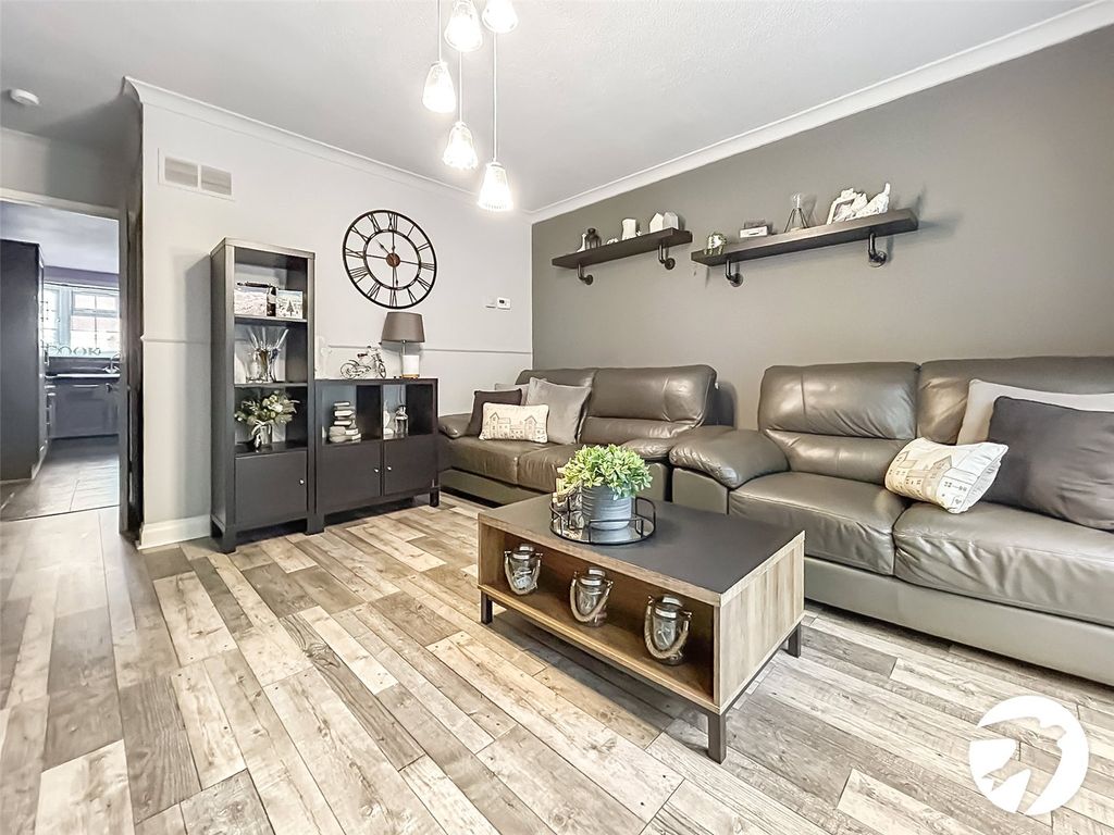 Property photo 2 of 14 Picture 2