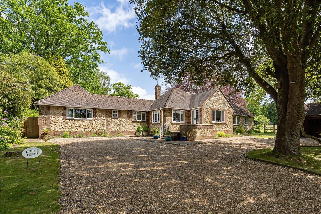 Property photo 1 of 34 Picture No. 24