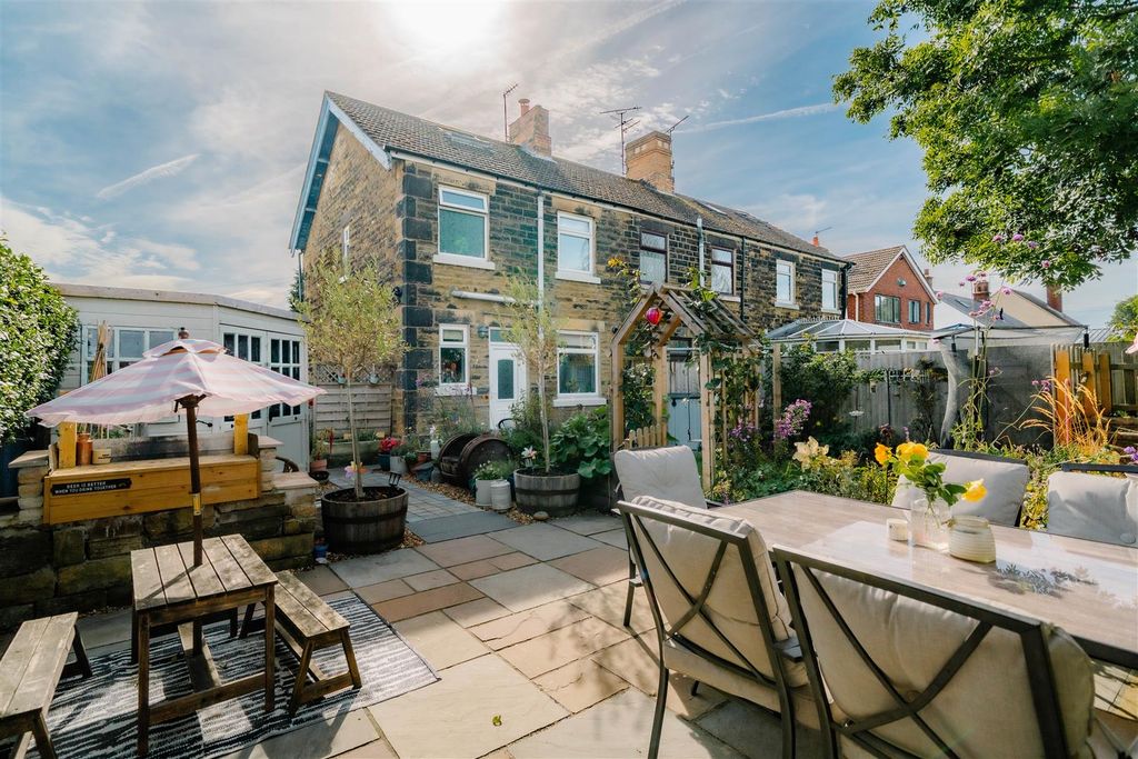 Property photo 3 of 31 Externals-8.Jpg