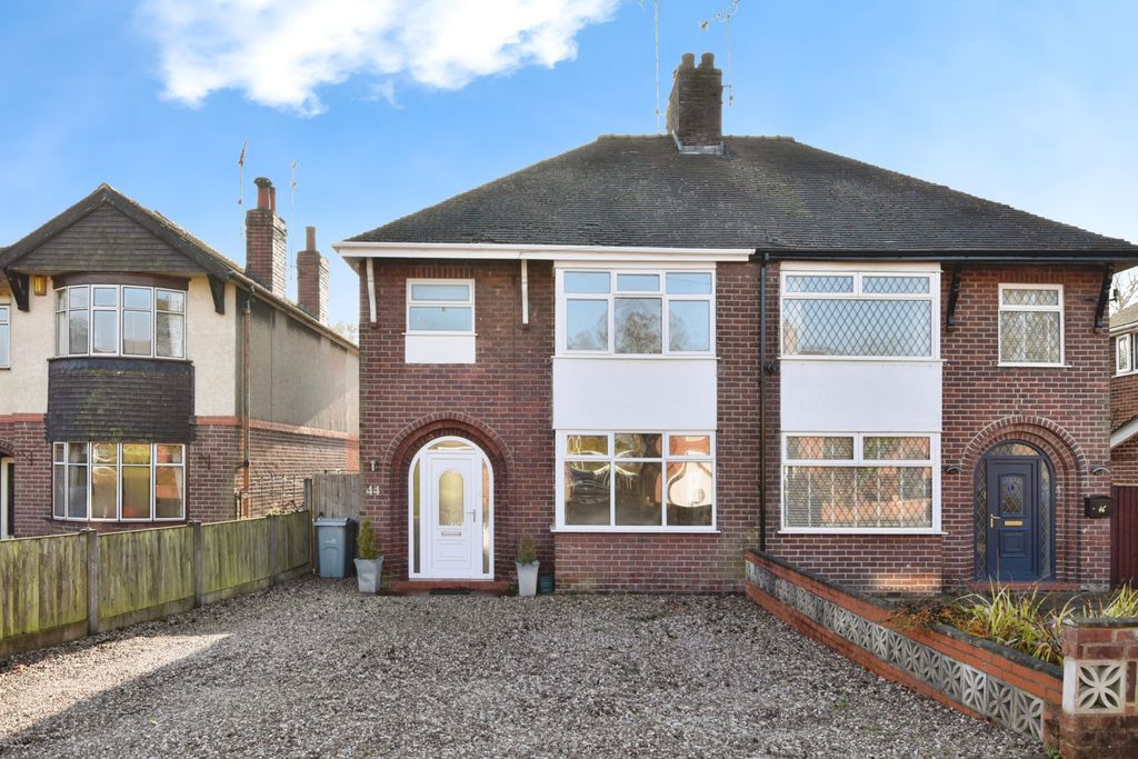 Property photo 1 of 17 Photography