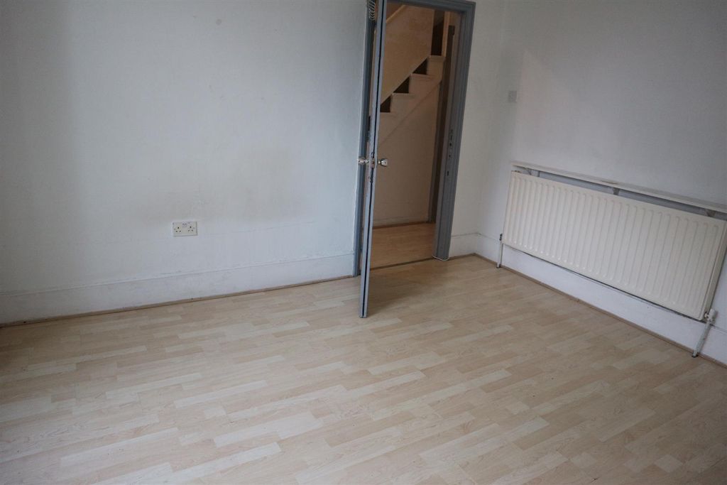 Property photo 2 of 12 Img_0500.Jpg