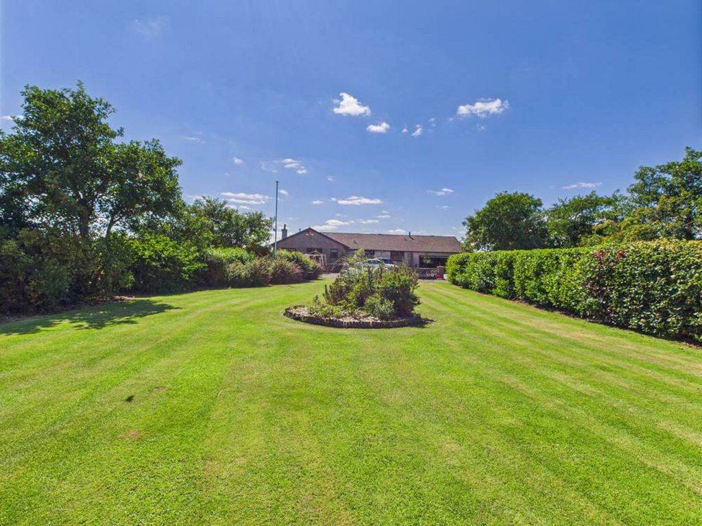 Property photo 2 of 37