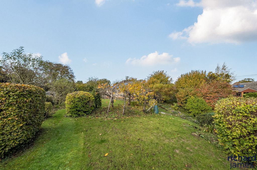 Property photo 3 of 22 A21Fa965B696405B9A1ee06ce6054Dd6