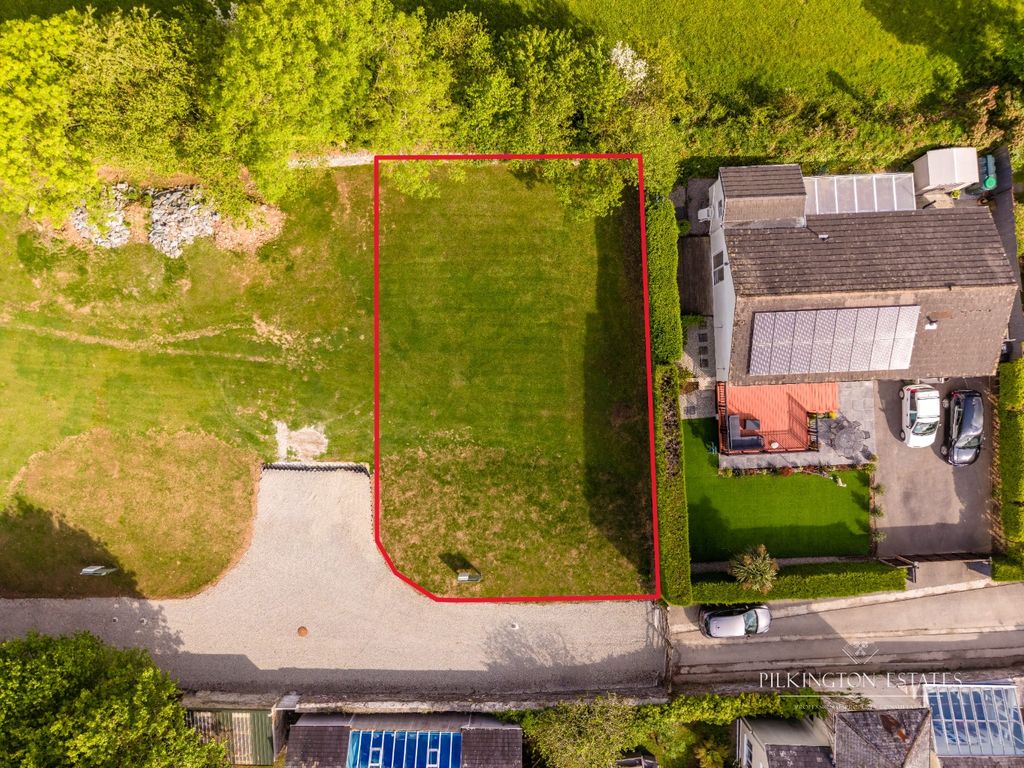 Property photo 3 of 15 4384895