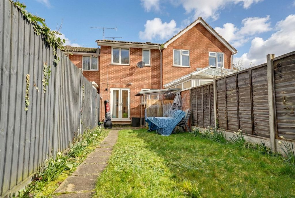 Property photo 3 of 11