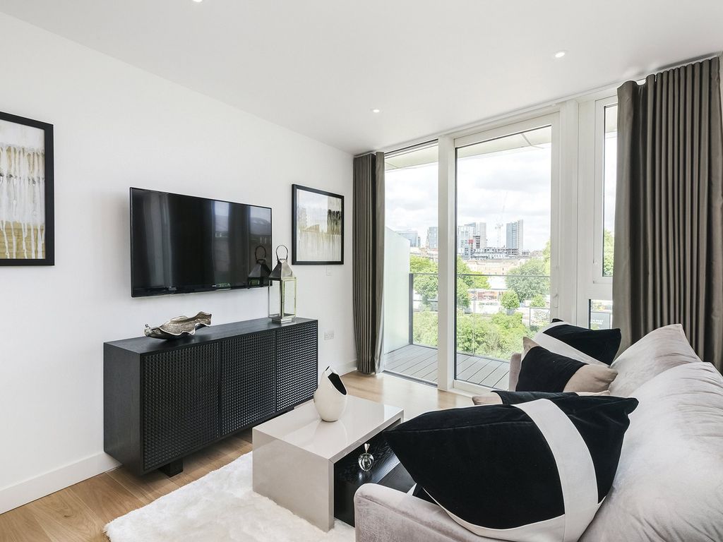 Property photo 3 of 9 Counter House